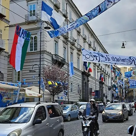 Carlotta Apartmán Neapol